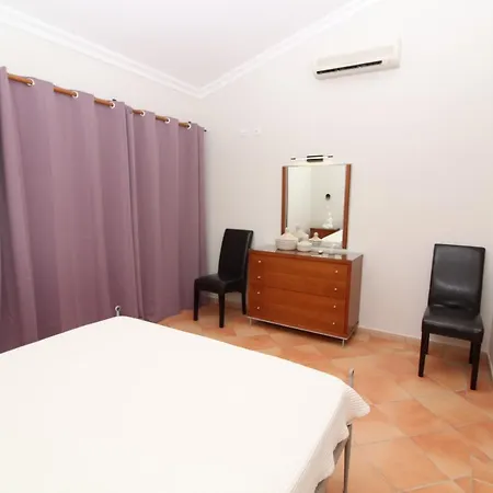 Martina - Sao Rafael - וילה אלבופיירה